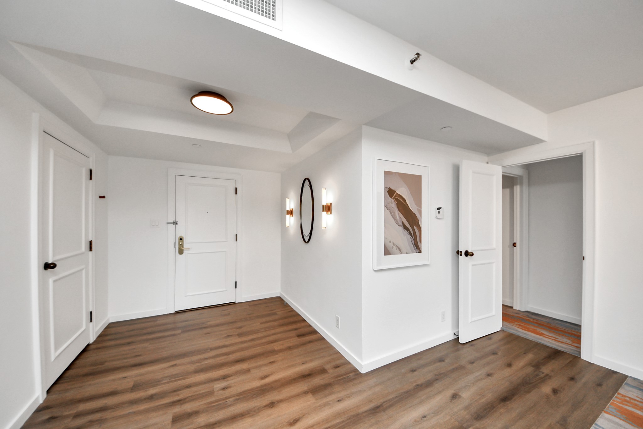 1300 Lamar Street, Unit S3 Houston, TX 77010 - Photo 18 of 50 a view of a livingroom with wooden floor