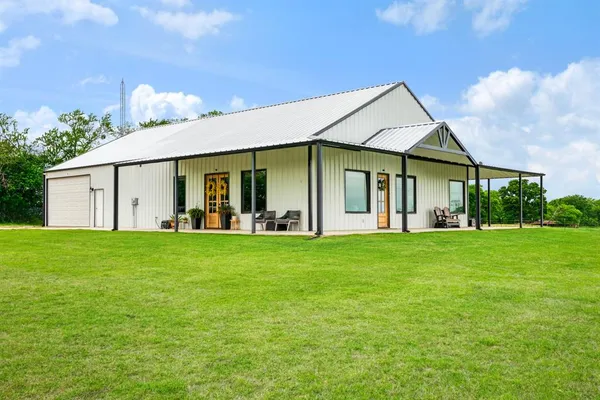 $699,000 | 815 County Road, Paris, TX 75462
