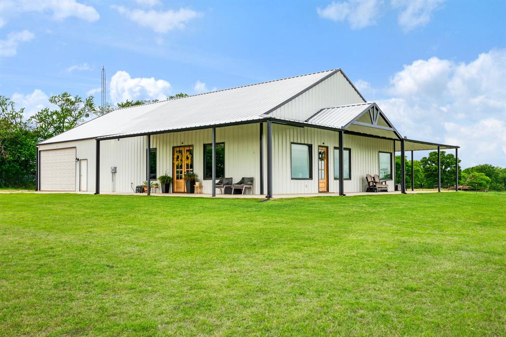 815 County Road Paris, TX 75462 - Photo 1 of 30