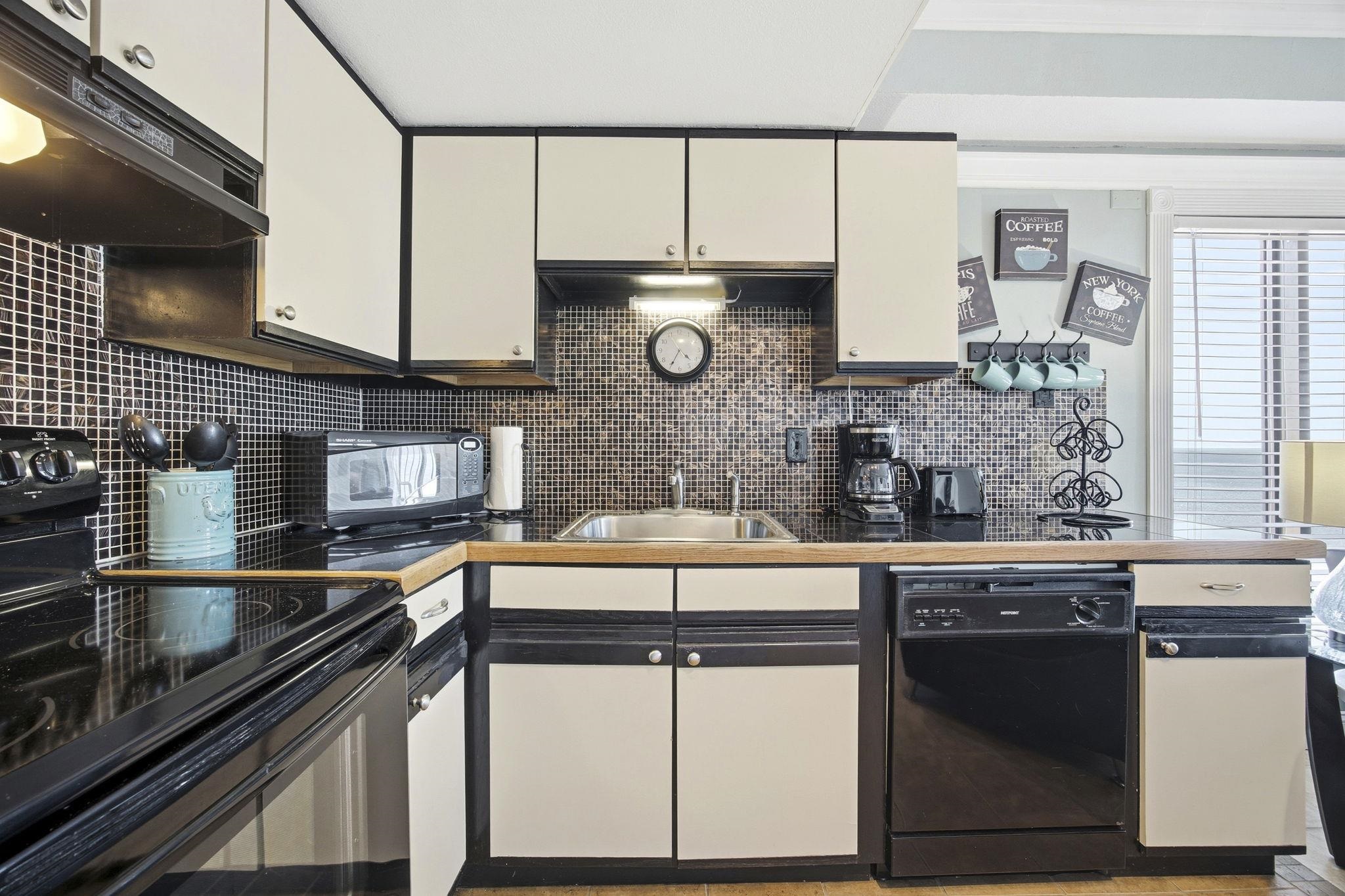 1605 South Ocean Boulevard, Unit 1004 Myrtle Beach, SC 29577 - Photo 12 of 36