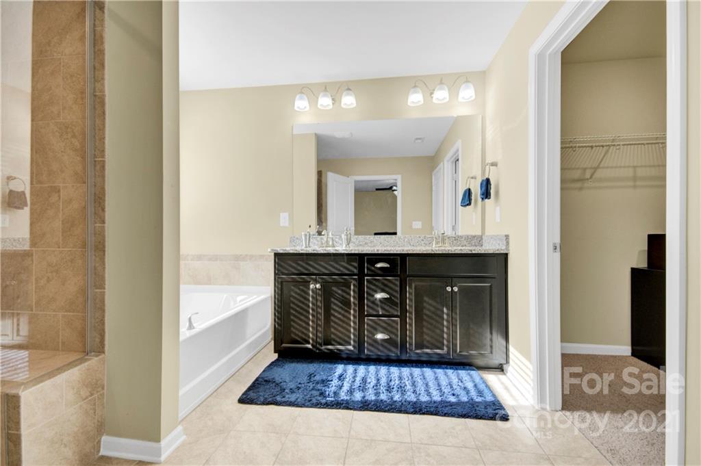 2436 Palmdale Walk Drive Fort Mill, SC 29708 - Photo 27 of 38 Gallery Image 27