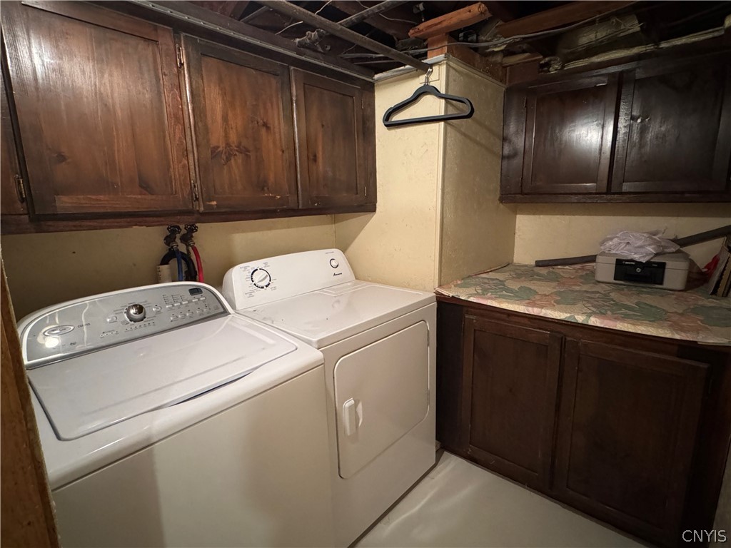 217 Bates Avenue Oneida, NY 13421 - Photo 25 of 39 Laundry-in lower level w/ washer & dryer