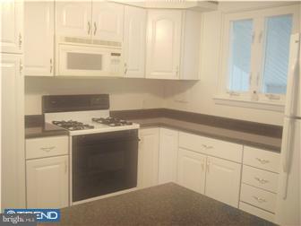756 Violet Road Warminster, PA 18974 - Photo 4 of 12 Kitchen