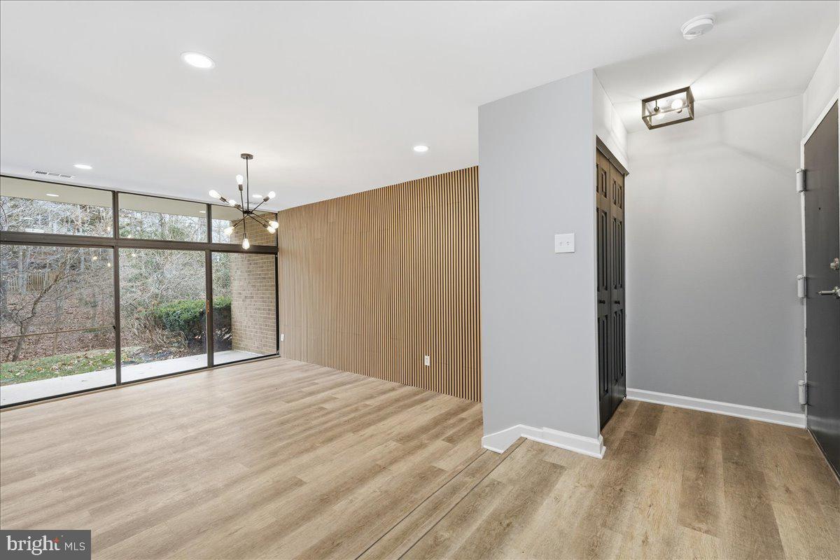 1657 Parkcrest Circle, Unit 100 Reston, VA 20190 - Photo 14 of 25