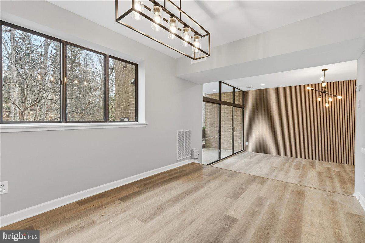 1657 Parkcrest Circle, Unit 100 Reston, VA 20190 - Photo 17 of 25