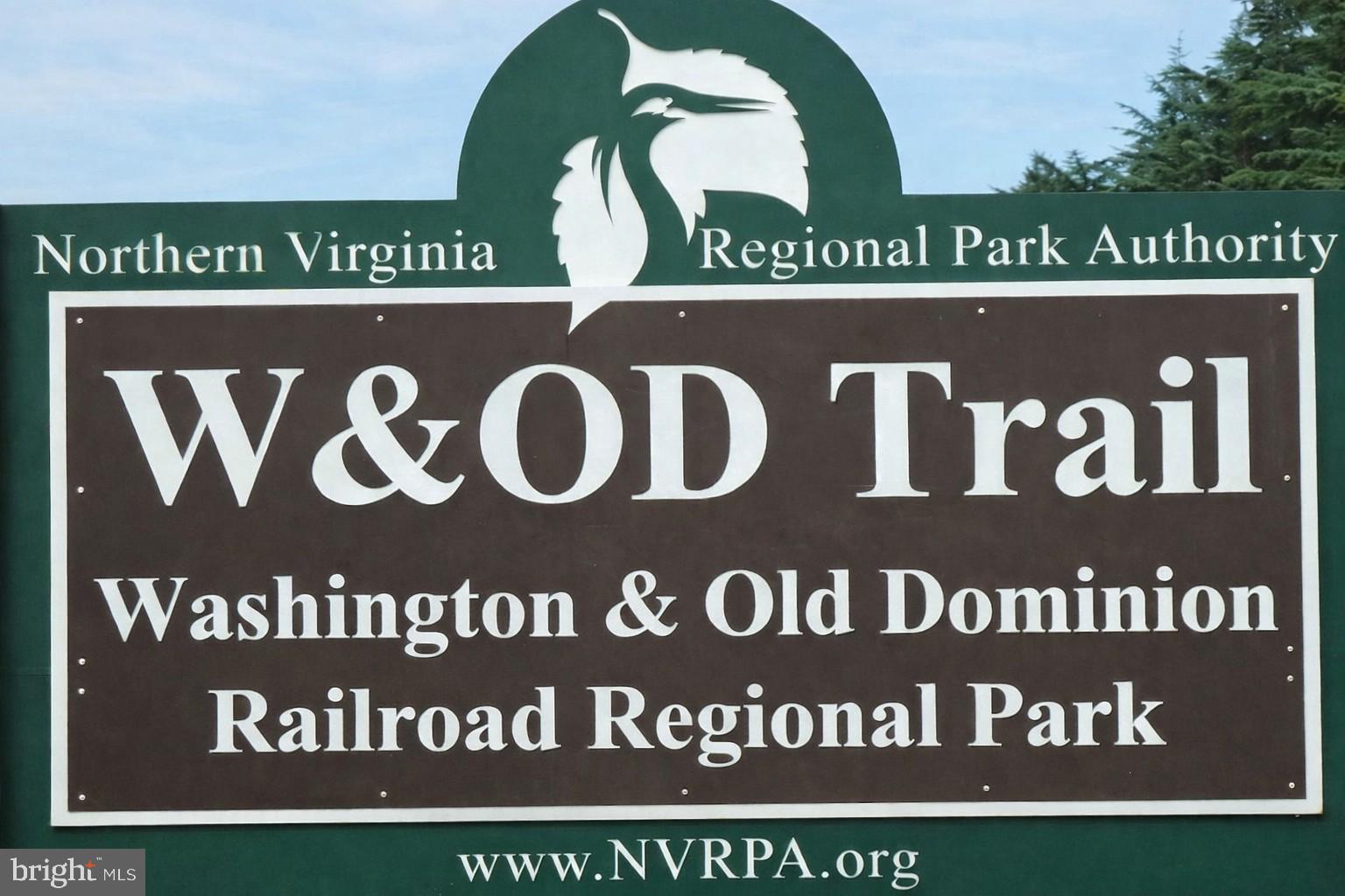 1657 Parkcrest Circle, Unit 100 Reston, VA 20190 - Photo 24 of 25