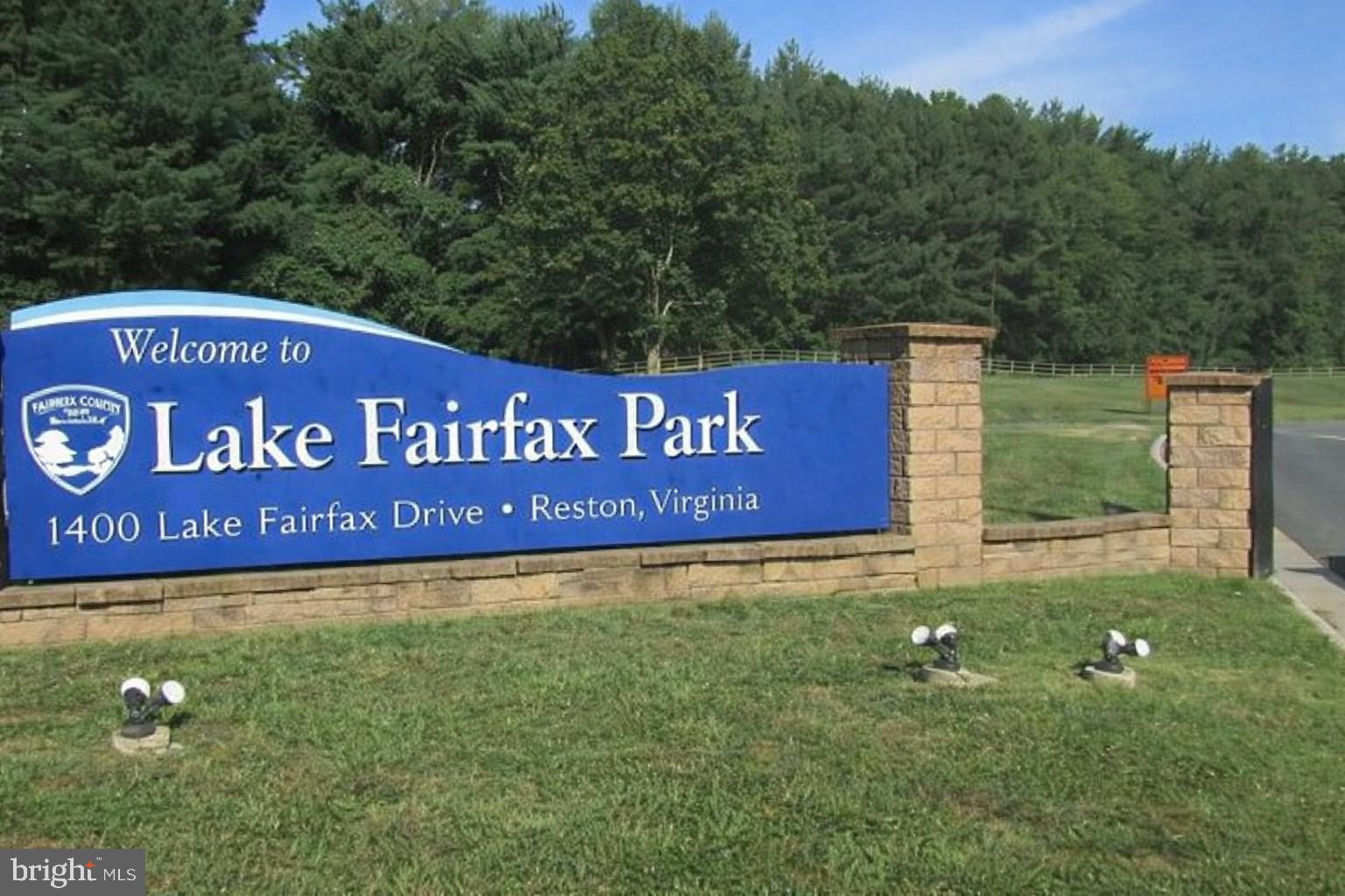 1657 Parkcrest Circle, Unit 100 Reston, VA 20190 - Photo 25 of 25