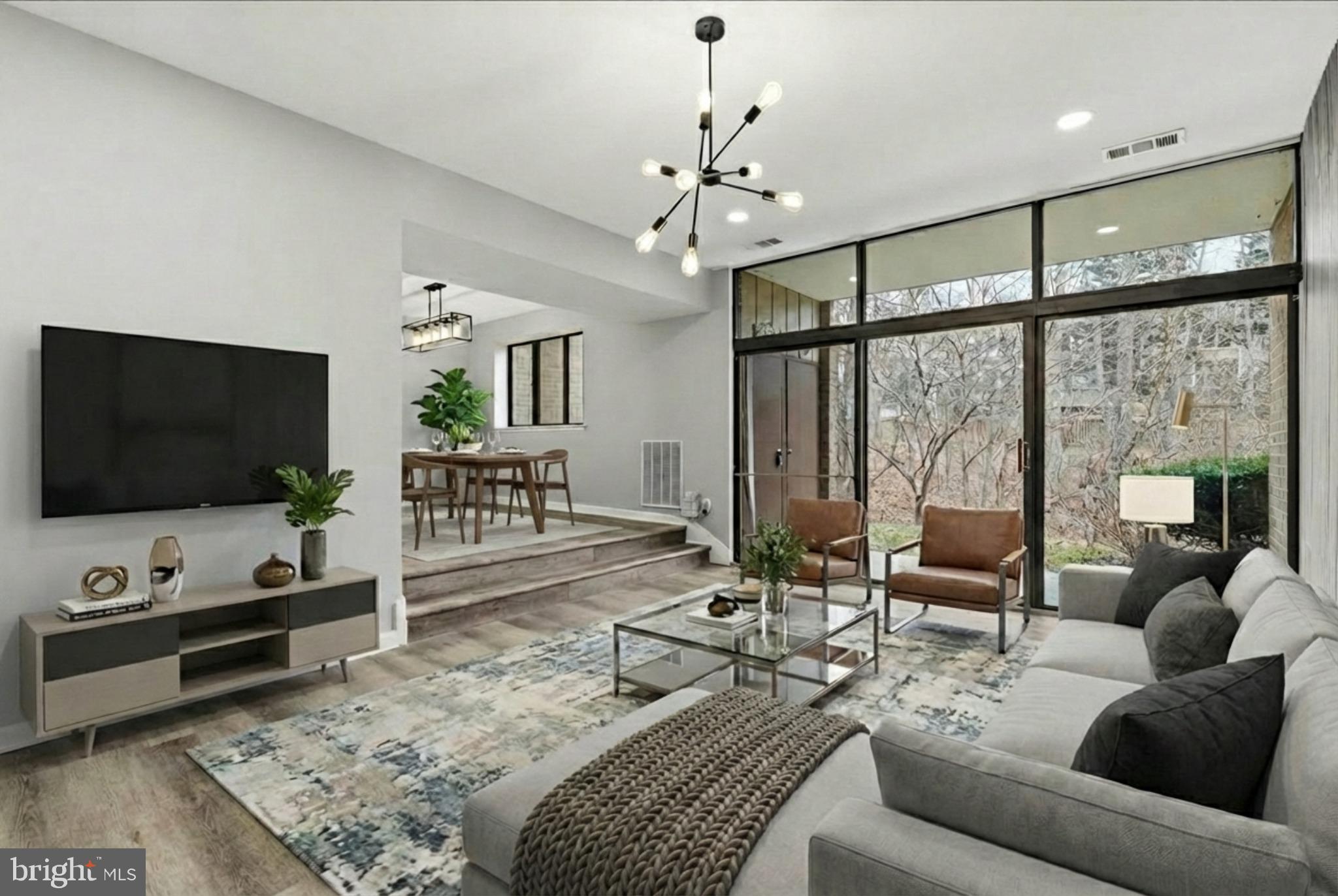 1657 Parkcrest Circle, Unit 100 Reston, VA 20190 - Photo 3 of 25 Virtually staged