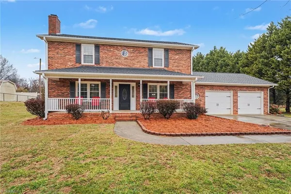 $409,000 | 190 Scottsdale Lane, Clemmons, NC 27012