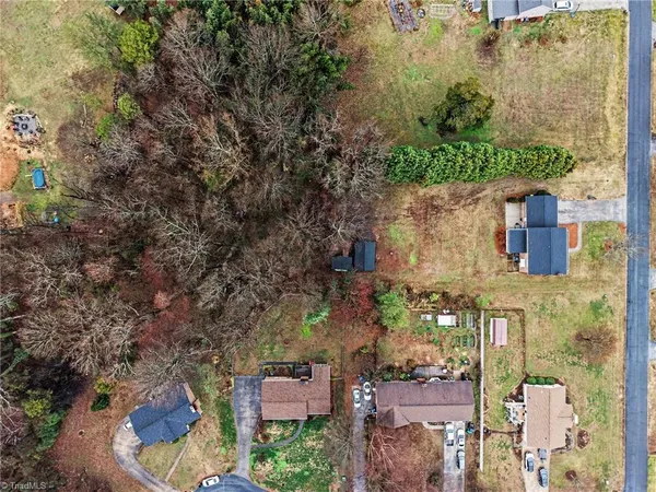 $409,000 | 190 Scottsdale Lane, Clemmons, NC 27012