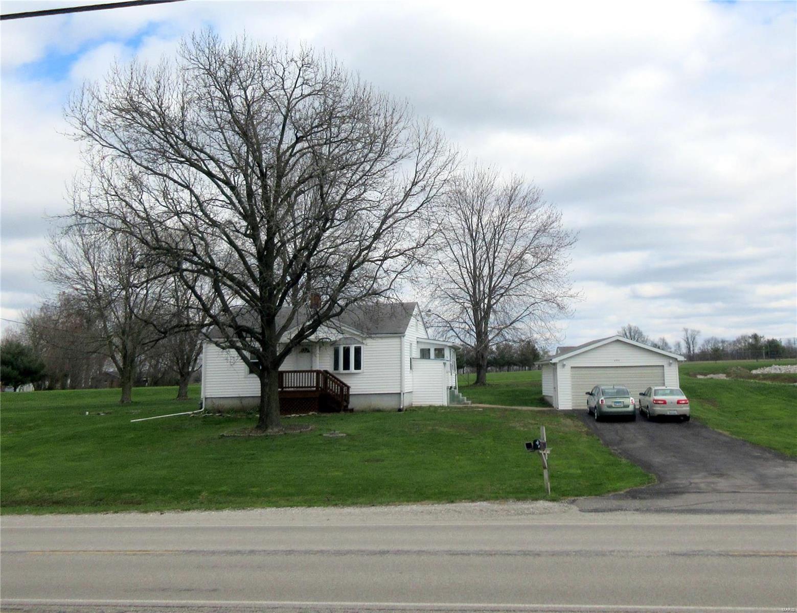 4755 Fosterburg Road Bethalto, IL 62010 - Photo 14 of 17 Gallery Image 14