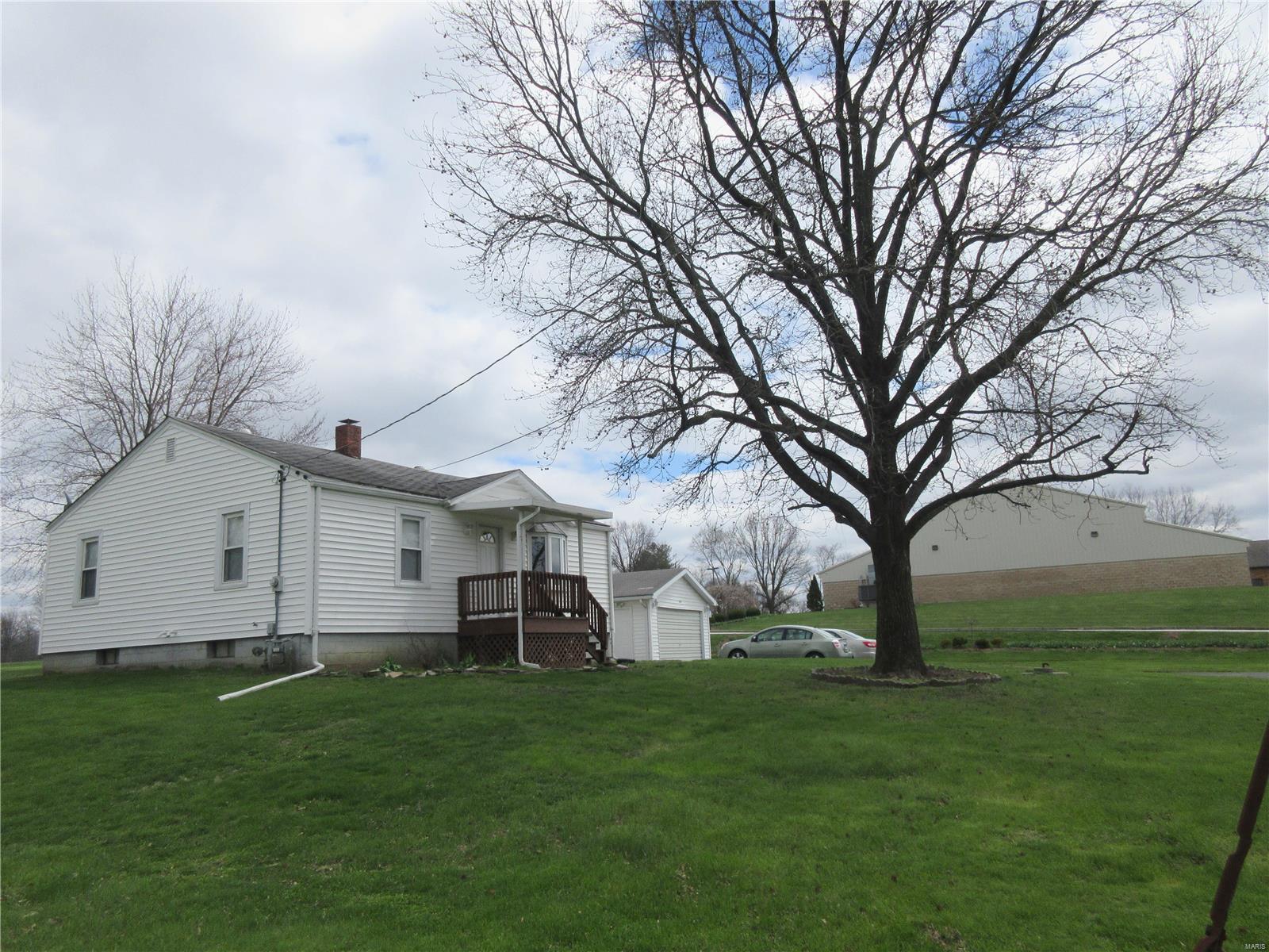 4755 Fosterburg Road Bethalto, IL 62010 - Photo 17 of 17 Gallery Image 17