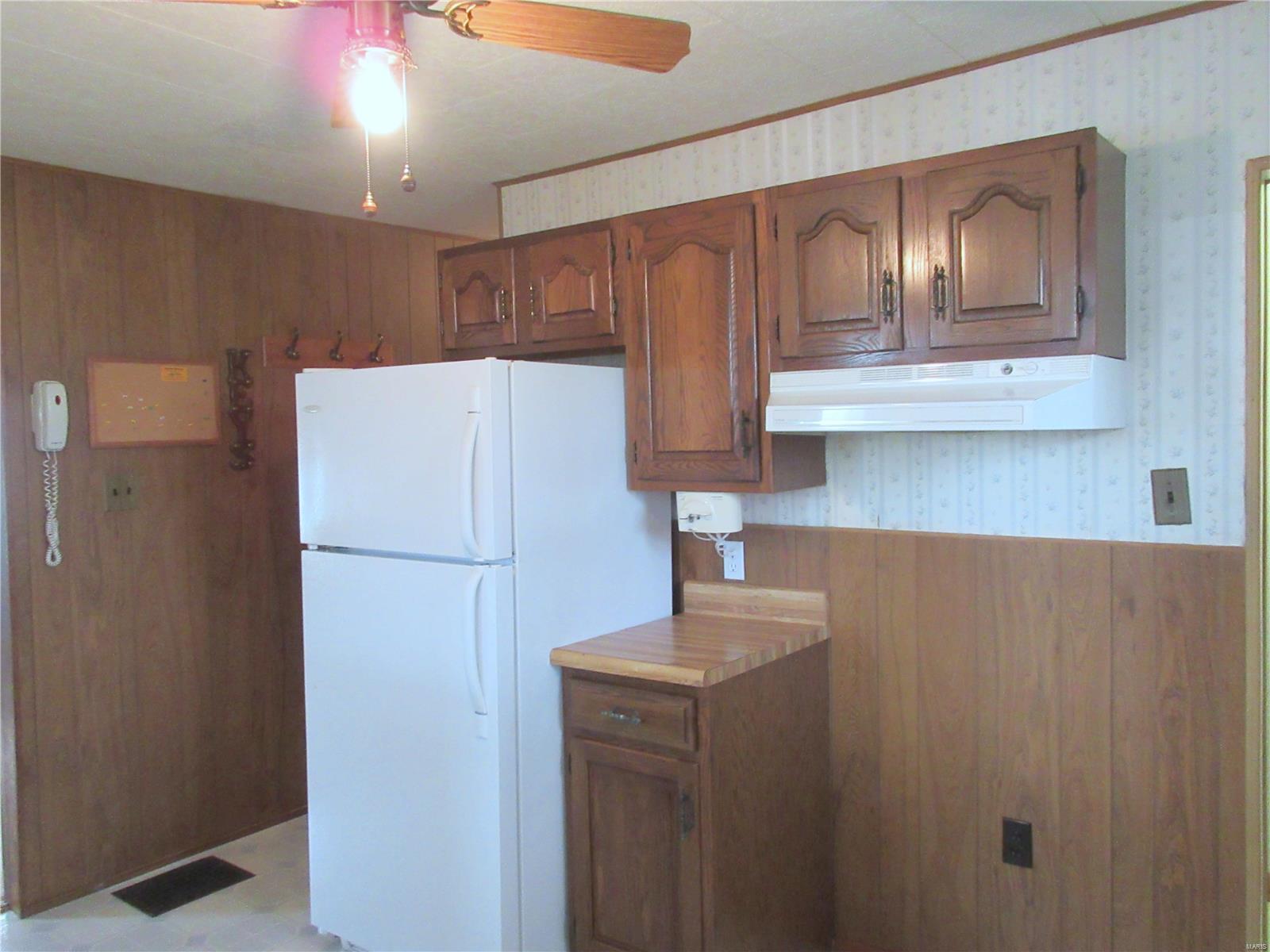 4755 Fosterburg Road Bethalto, IL 62010 - Photo 6 of 17 Gallery Image 6