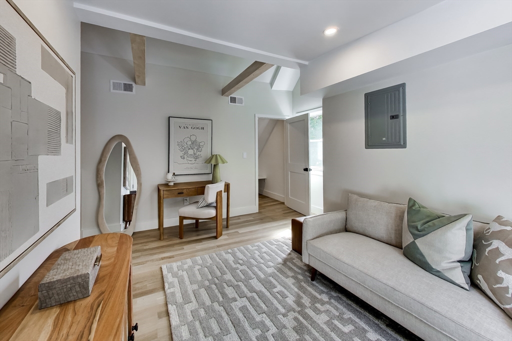 52 Middlesex Street, Unit 52 Winchester, MA 01890 - Photo 18 of 41