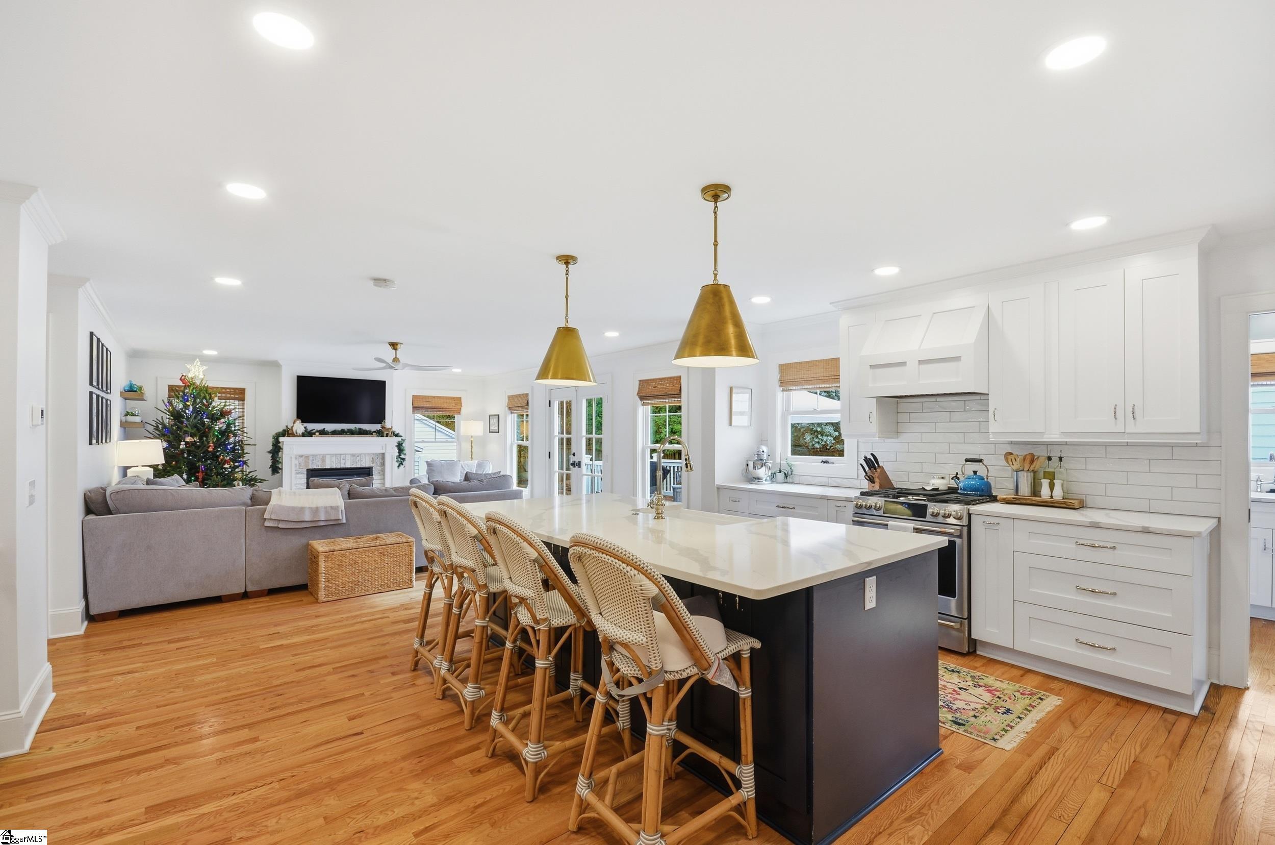 9 Tyler Street Greenville, SC 29605 - Photo 8 of 31