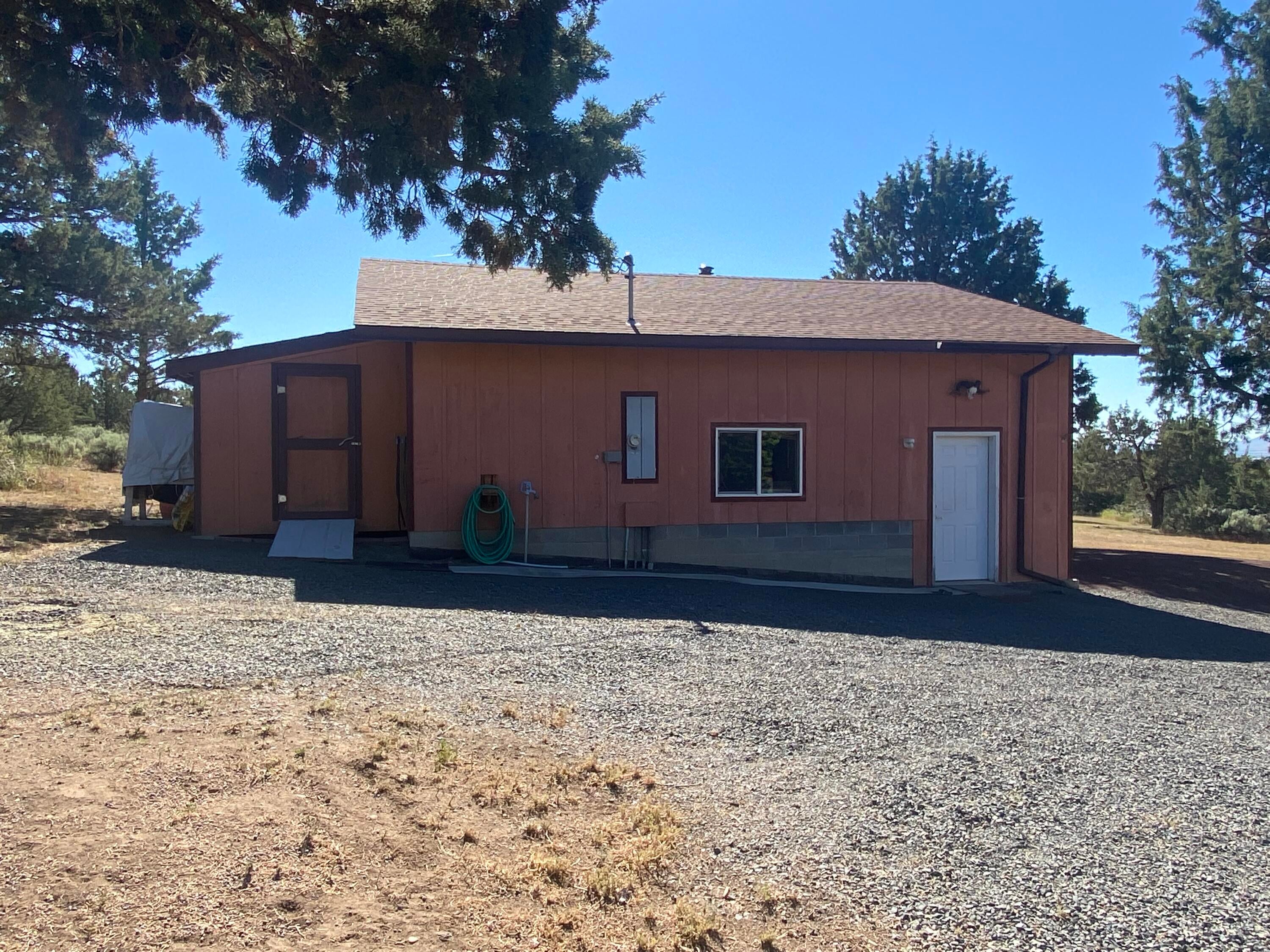 20215 Adams Point Road East Merrill, OR 97633 - Photo 15 of 59 IMG_4210