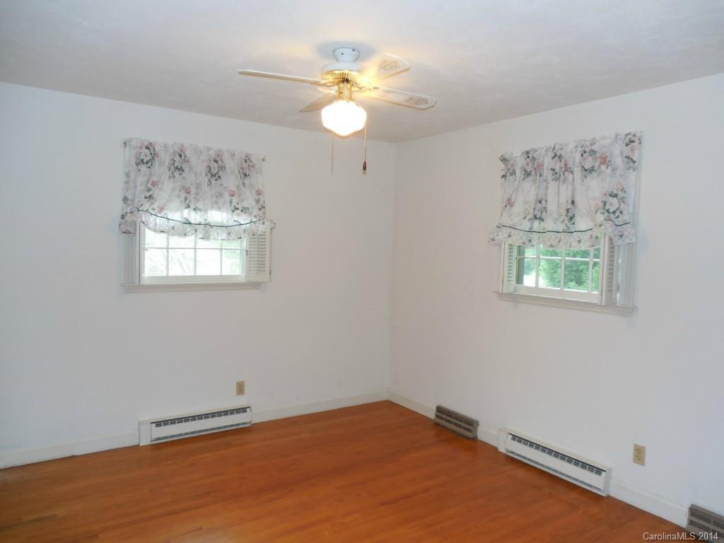 405 Sycamore Road Salisbury, NC 28147 - Photo 11 of 15 Gallery Image 11