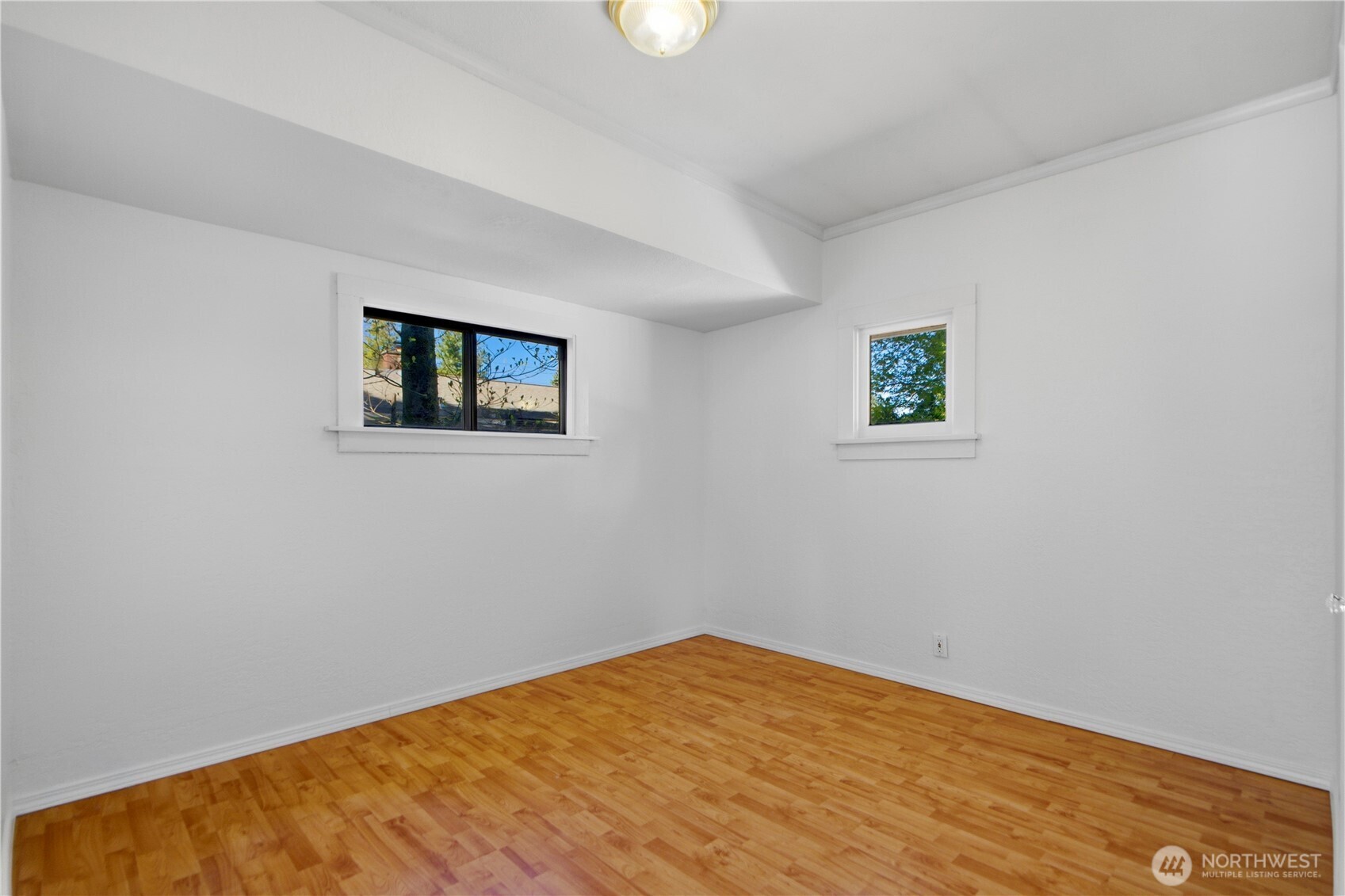 116 Northeast 133rd Street Seattle, WA 98125 - Photo 14 of 23 a view of empty room with window
