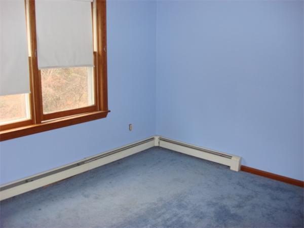 47 Tripp Road Woodstock, CT 06281 - Photo 4 of 12 Gallery Image 4