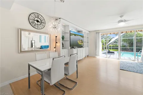 $500,000 | 5513 Cove Circle, Unit 88, Naples, FL 34119