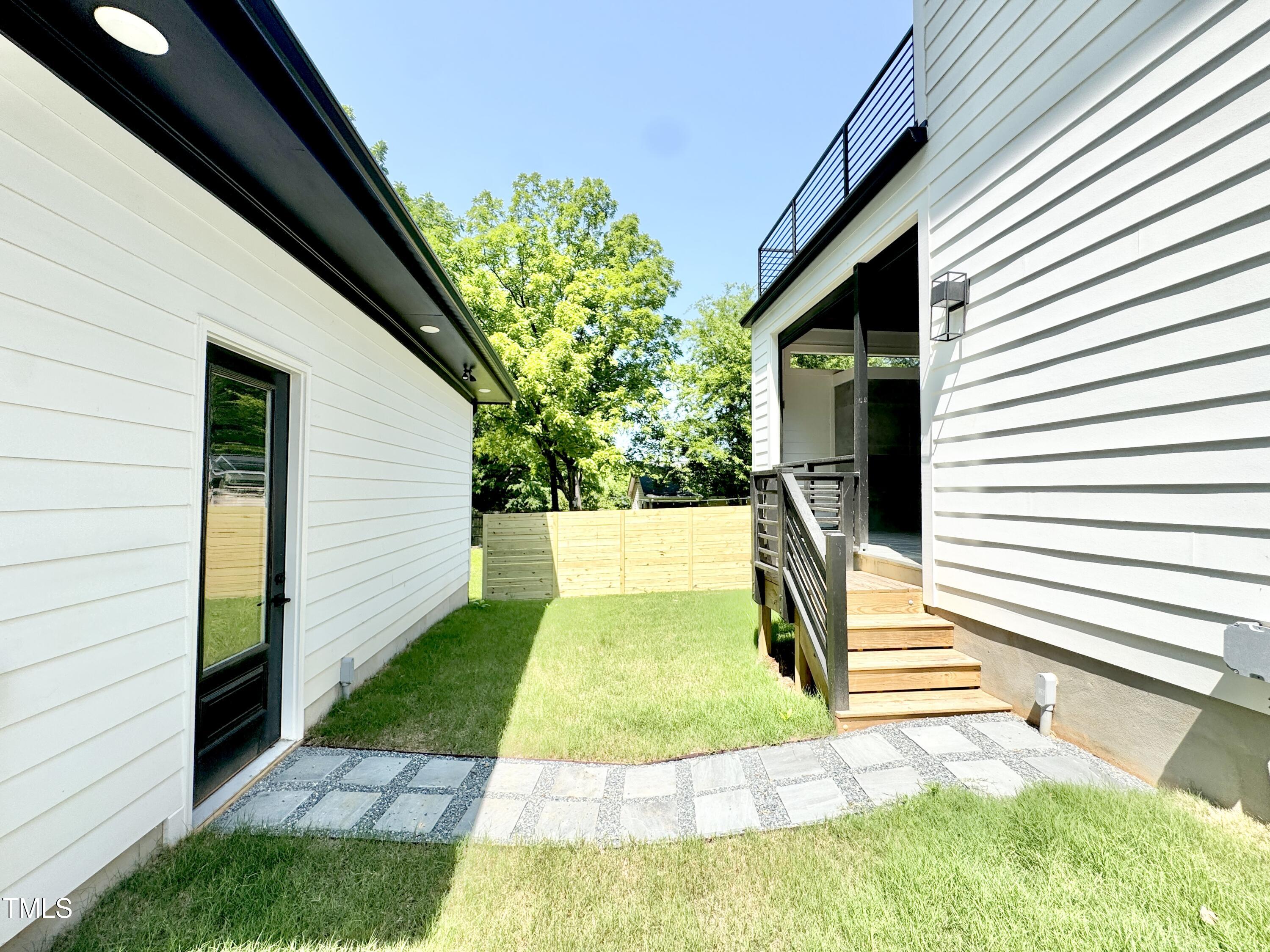 622 Glascock Street Raleigh, NC 27604 - Photo 78 of 81 IMG_2602 (1)