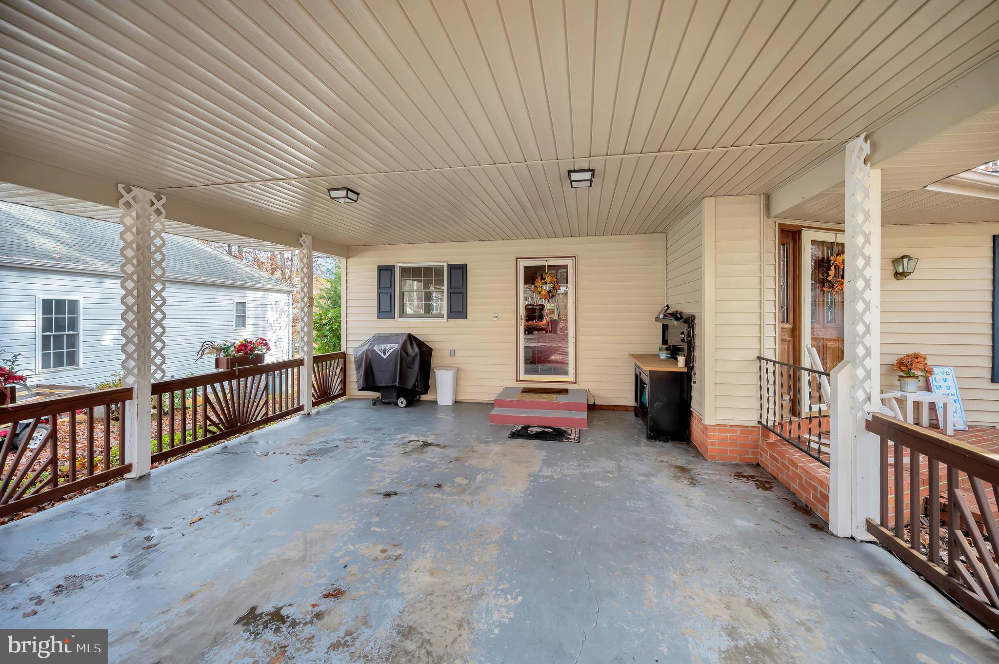 417 Birdie Road Locust Grove, VA 22508 - Photo 6 of 69 Car port easily converted to a 2 car garage