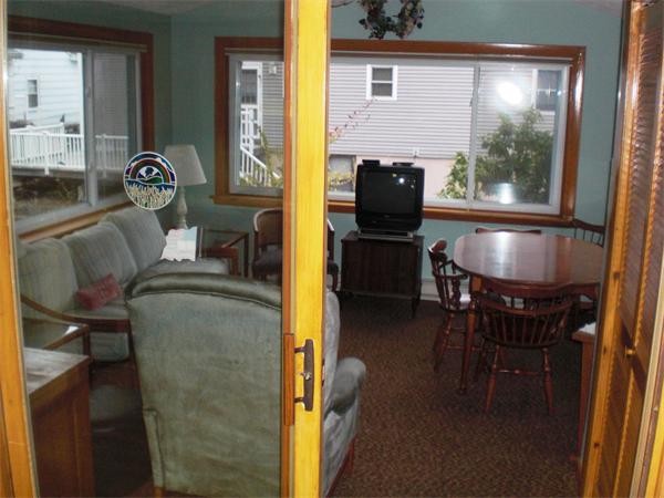 27 Oak Ridge Road Lynn, MA 01904 - Photo 8 of 15 Gallery Image 8