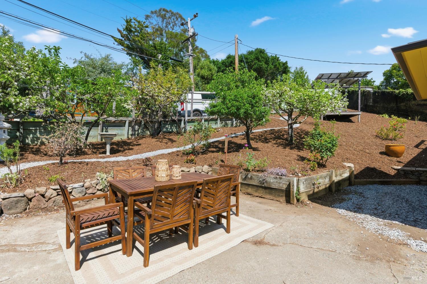 178 Reservoir Road San Rafael, CA 94901 - Photo 9 of 56