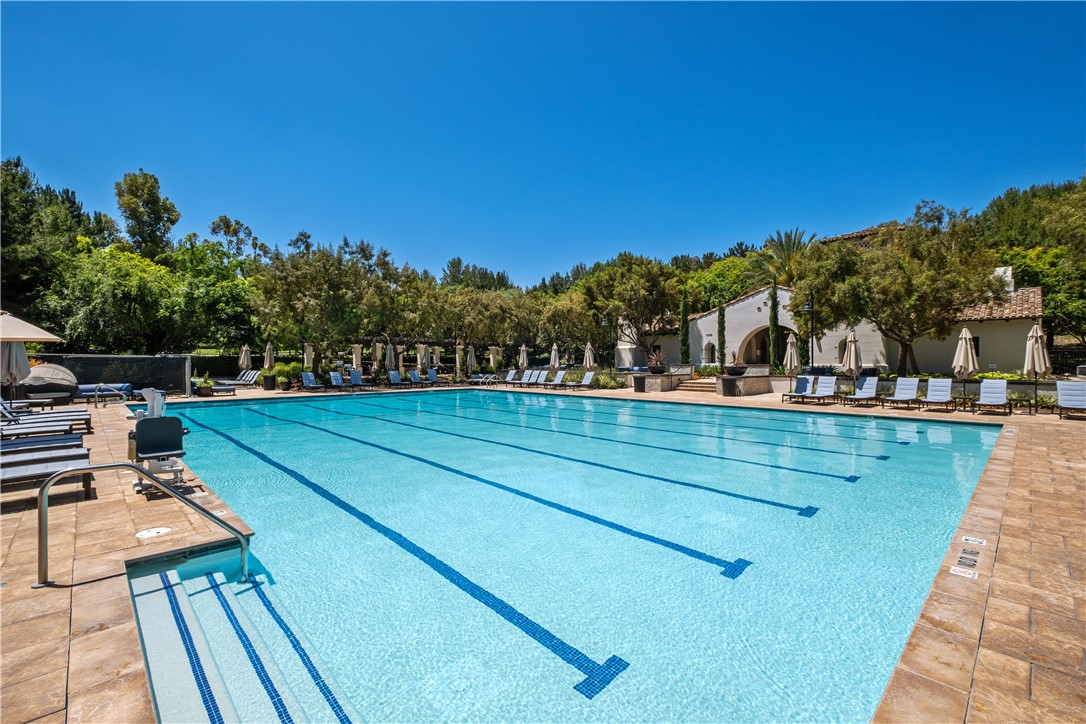 152 Treehouse Irvine, CA 92603 - Photo 49 of 71