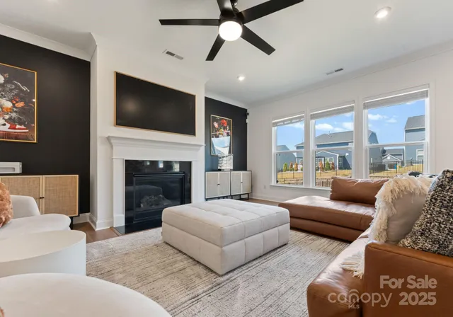 $699,000 | 11016 Larkslea Lane, Charlotte, NC 28278