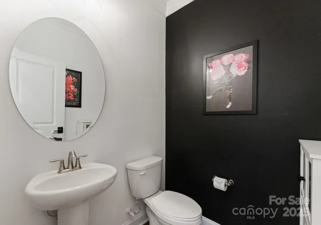 $699,000 | 11016 Larkslea Lane, Charlotte, NC 28278