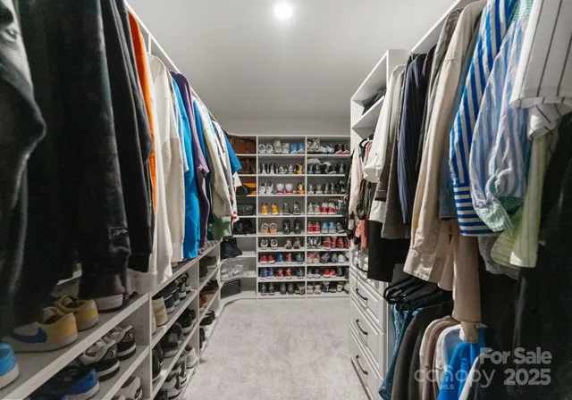 $699,000 | 11016 Larkslea Lane, Charlotte, NC 28278