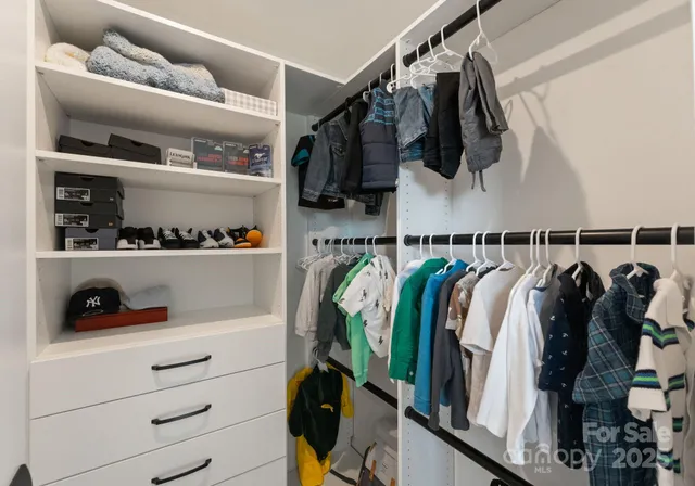 $699,000 | 11016 Larkslea Lane, Charlotte, NC 28278