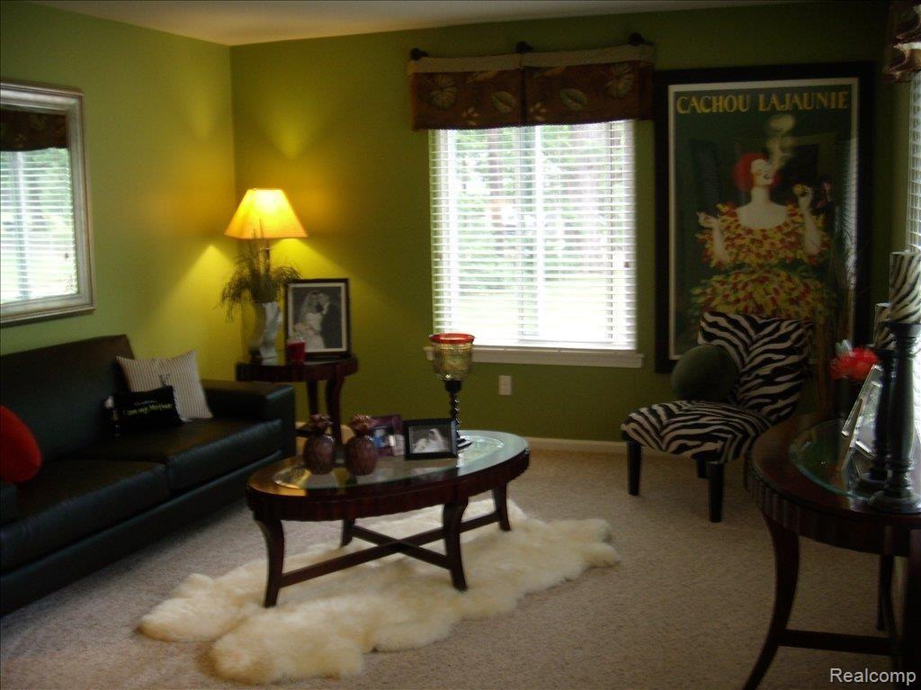 6095 Carroll Lk Road Commerce Township, MI 48382 - Photo 3 of 8 6095CarrollLakeRd010