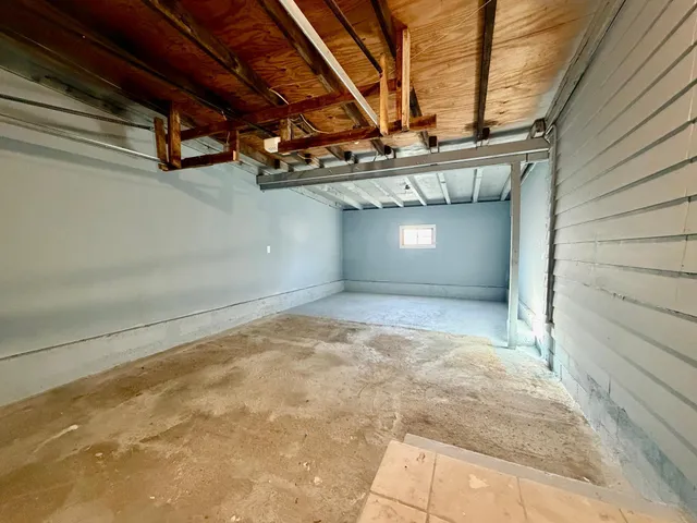 $125,000 | 714 South Elm Street, Lamberton, MN 56152