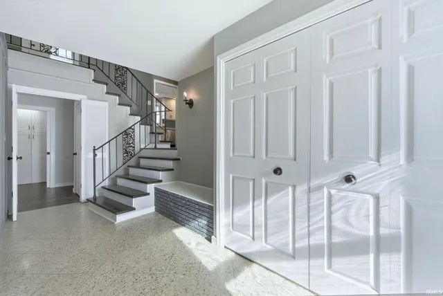 $389,999 | 9420 Saratoga Road, Fort Wayne, IN 46804