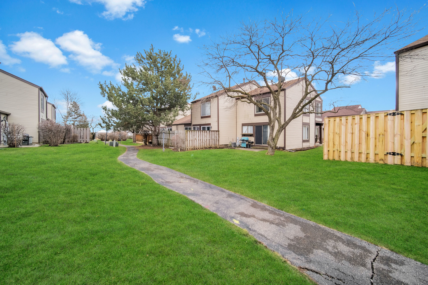 761 Colorado Court Carol Stream, IL 60188 - Photo 25 of 27 a view of a house with a big yard