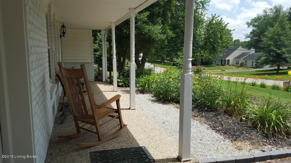 3605 River Bluff Road Prospect, KY 40059 - Photo 2 of 47 RIVERBLUFFPHOTO4