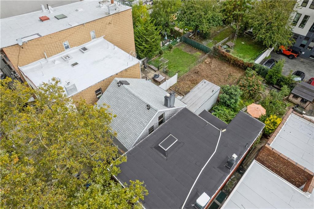 174 Eagle Street Brooklyn, NY 11222 - Photo 19 of 30