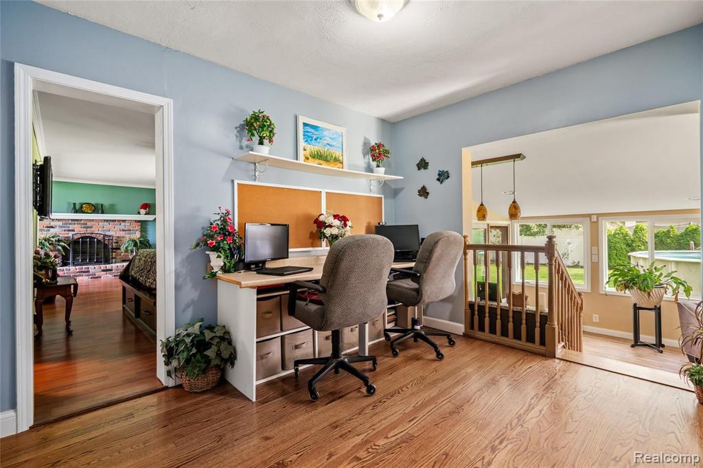 2447 Eastern Avenue Rochester Hills, MI 48307 - Photo 17 of 41
