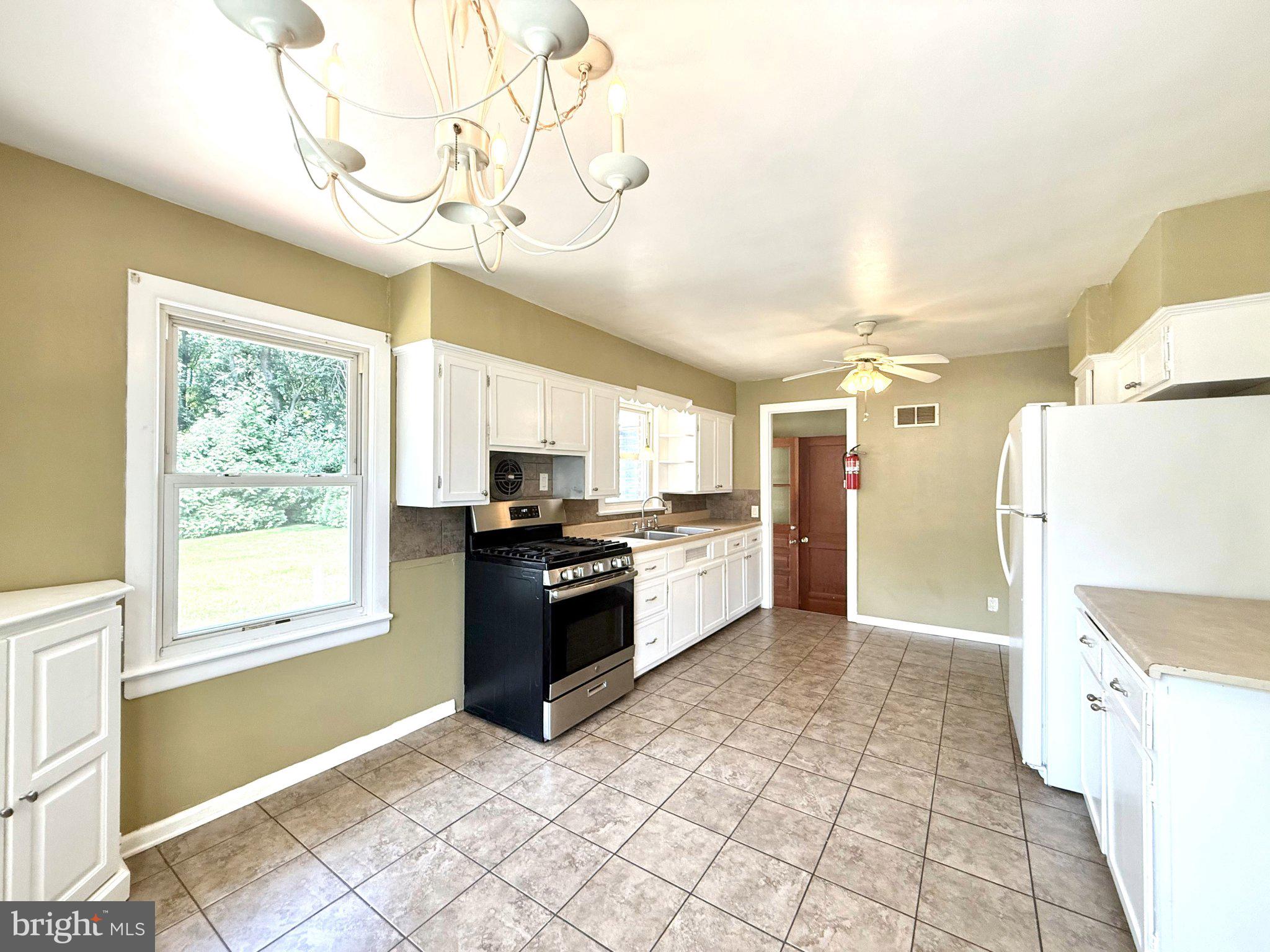61 Colson Avenue Hamilton, NJ 08610 - Photo 16 of 29 Bright and airy kitchen retreat.