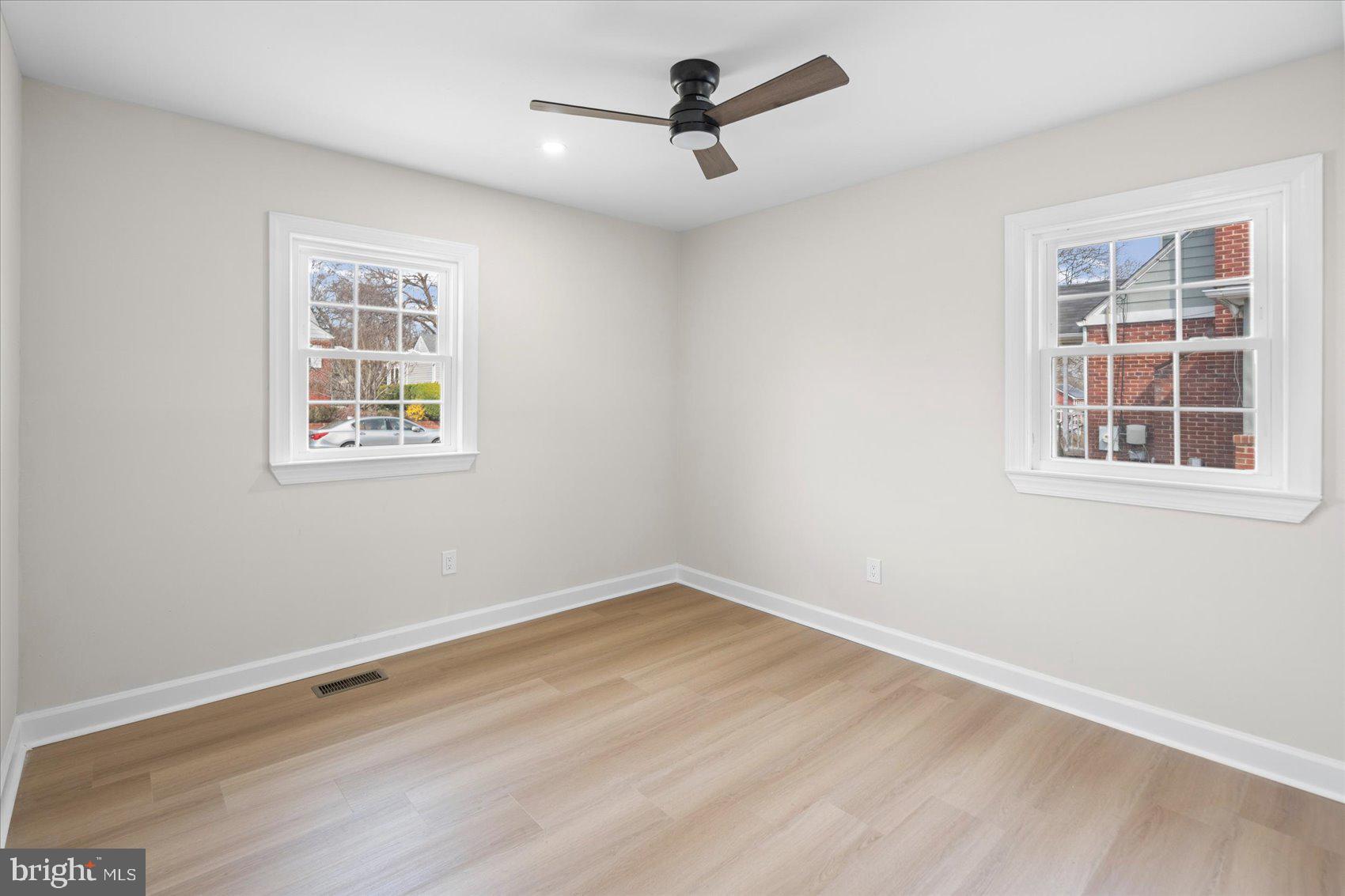 1518 Gridley Lane Silver Spring, MD 20902 - Photo 28 of 57