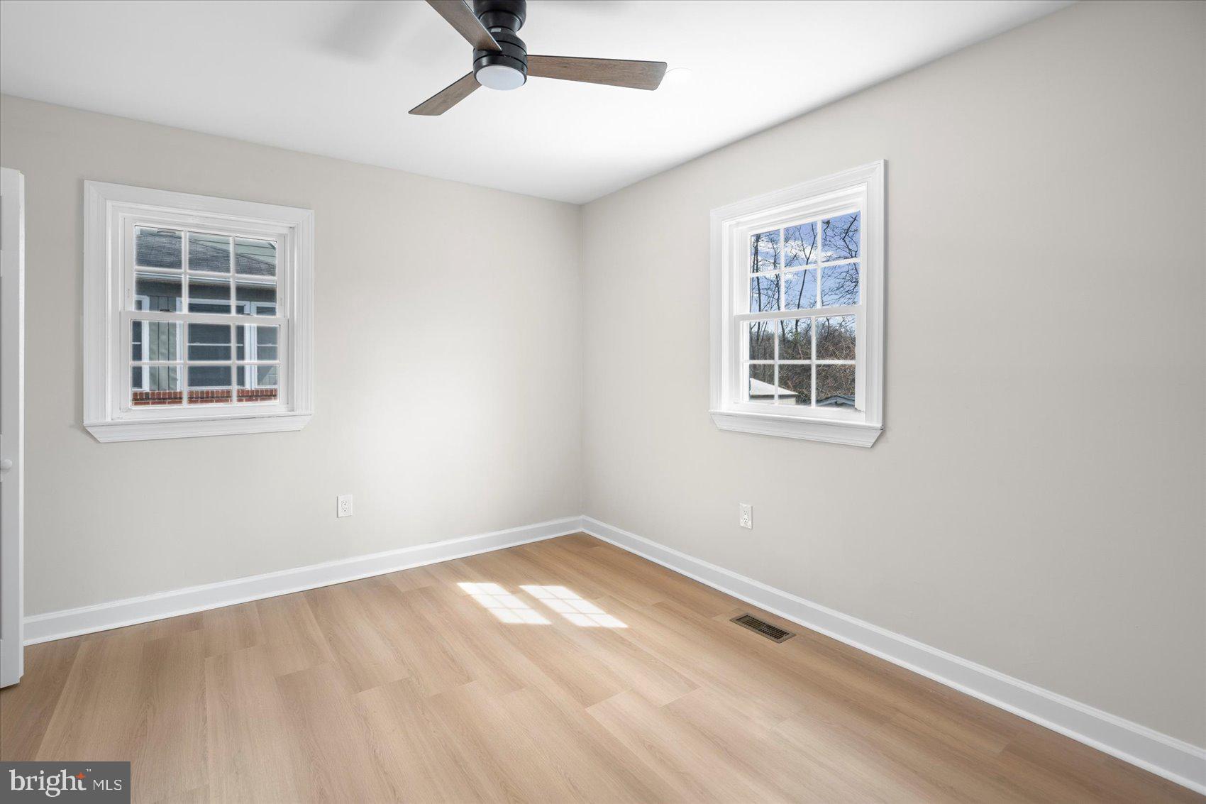 1518 Gridley Lane Silver Spring, MD 20902 - Photo 30 of 57