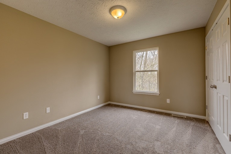 4516 Kidwell Lane Covington, KY 41017 - Photo 11 of 17