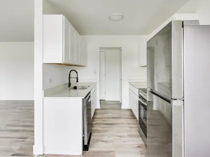 $1,600 | 7250 North Western Avenue, Unit 202, Chicago, IL 60645