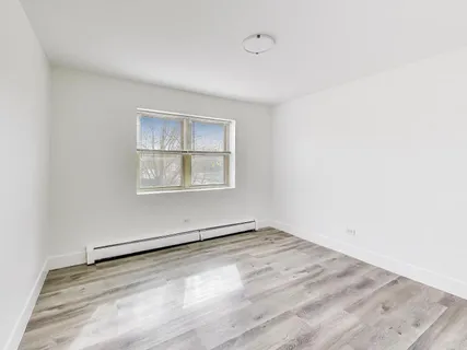 $1,600 | 7250 North Western Avenue, Unit 202, Chicago, IL 60645