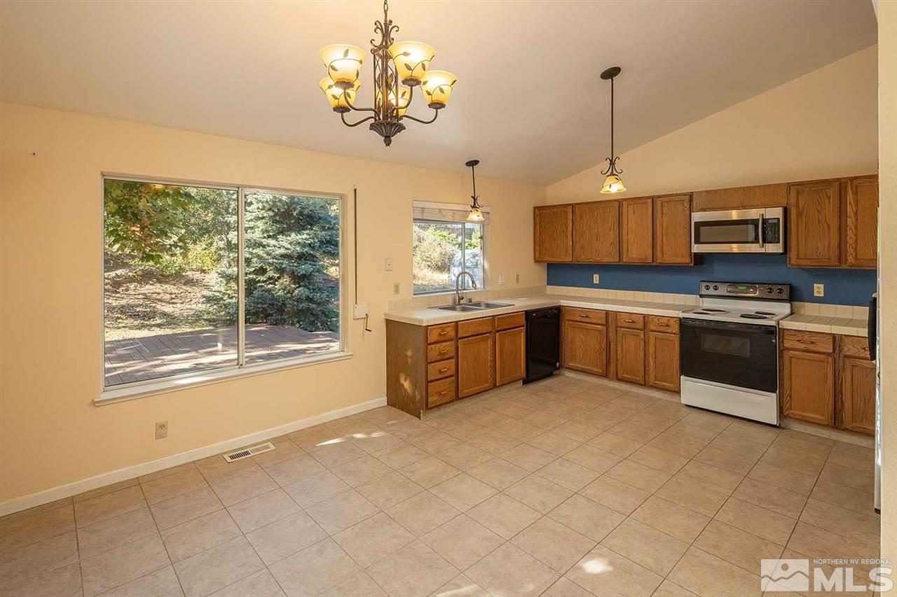 14445 Sundance Drive Reno, NV 89511 - Photo 7 of 40 Photo 7