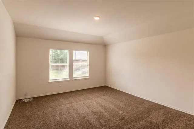 $2,400 | 3929 Dickinson Avenue, Aubrey, TX 76227