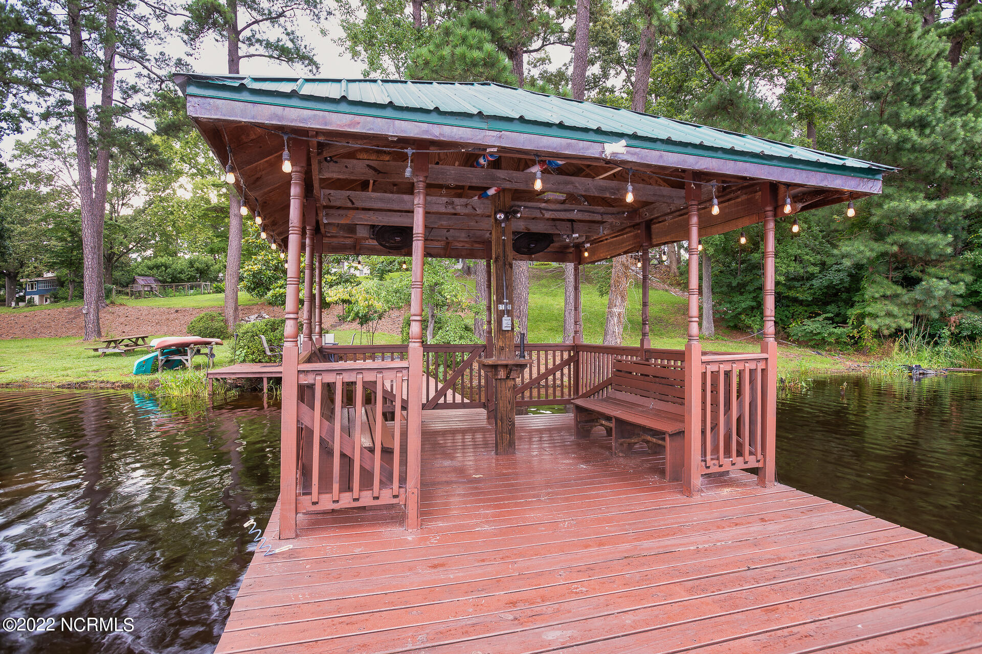 165 Matthews Road Lakeview, NC 28350 - Photo 15 of 59 31