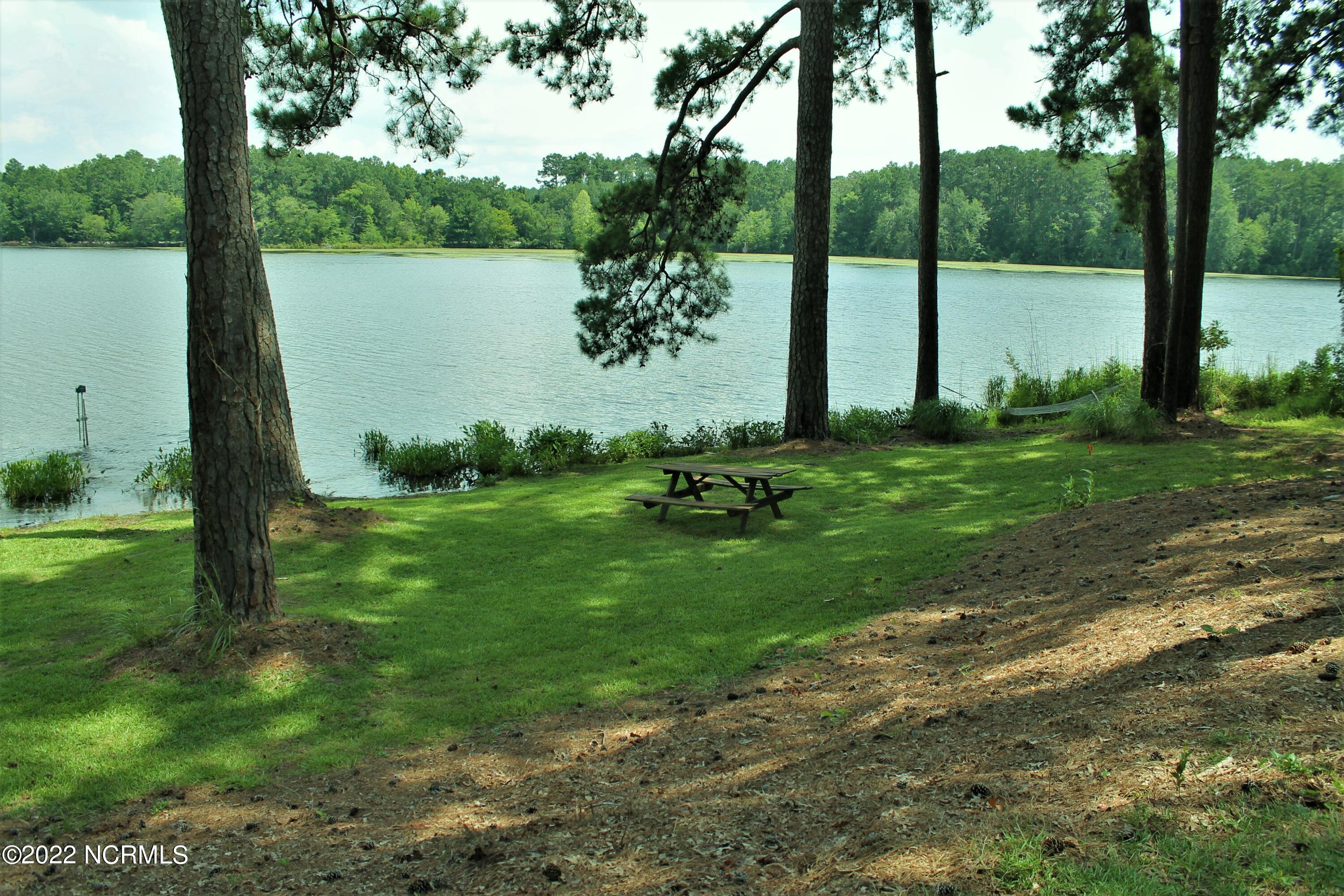 165 Matthews Road Lakeview, NC 28350 - Photo 17 of 59 0012